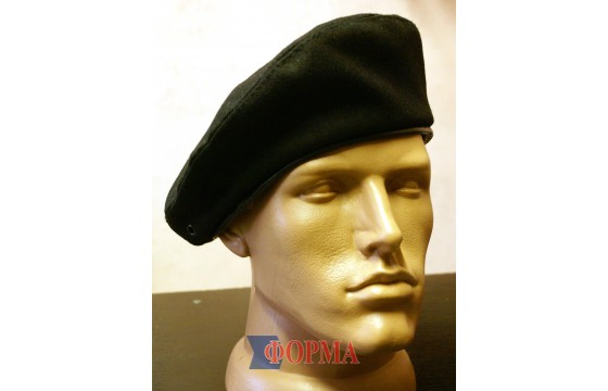Берет чорний